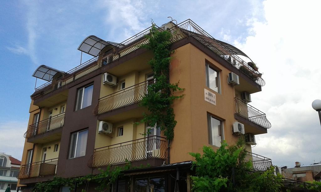 Zora Guest House Primorsko Habitación foto